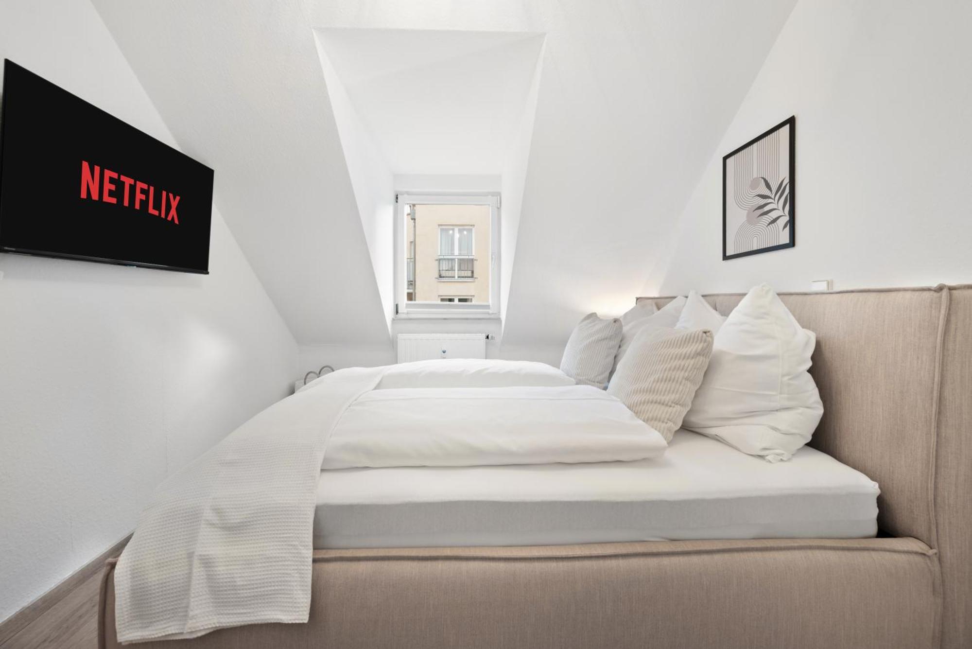 Malu Rooms - Im Stadtzentrum, Smarttv, Netflix, 24H Checkin Людвигсбург Экстерьер фото