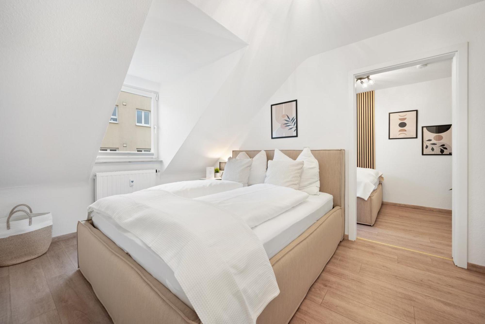 Malu Rooms - Im Stadtzentrum, Smarttv, Netflix, 24H Checkin Людвигсбург Экстерьер фото