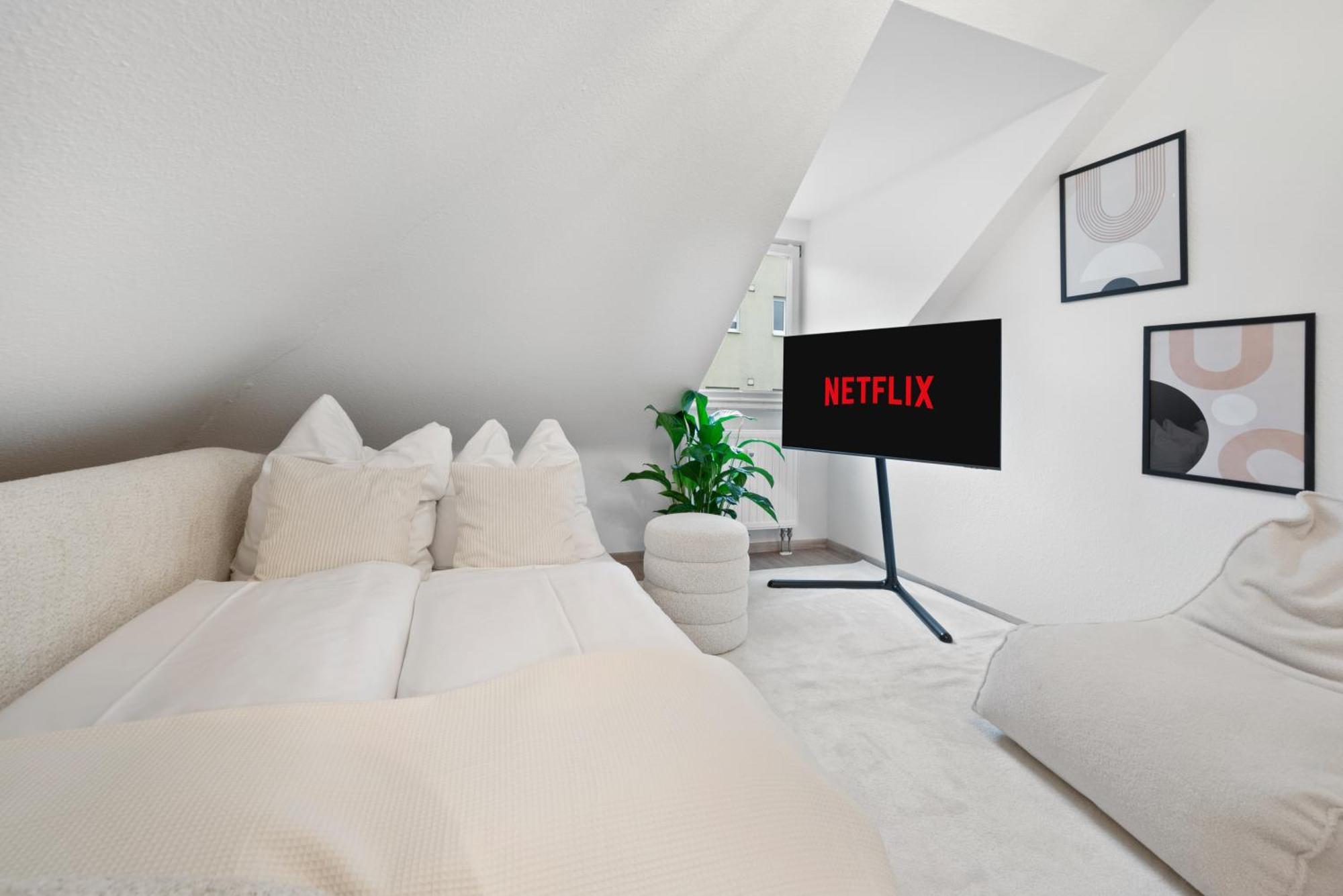 Malu Rooms - Im Stadtzentrum, Smarttv, Netflix, 24H Checkin Людвигсбург Экстерьер фото
