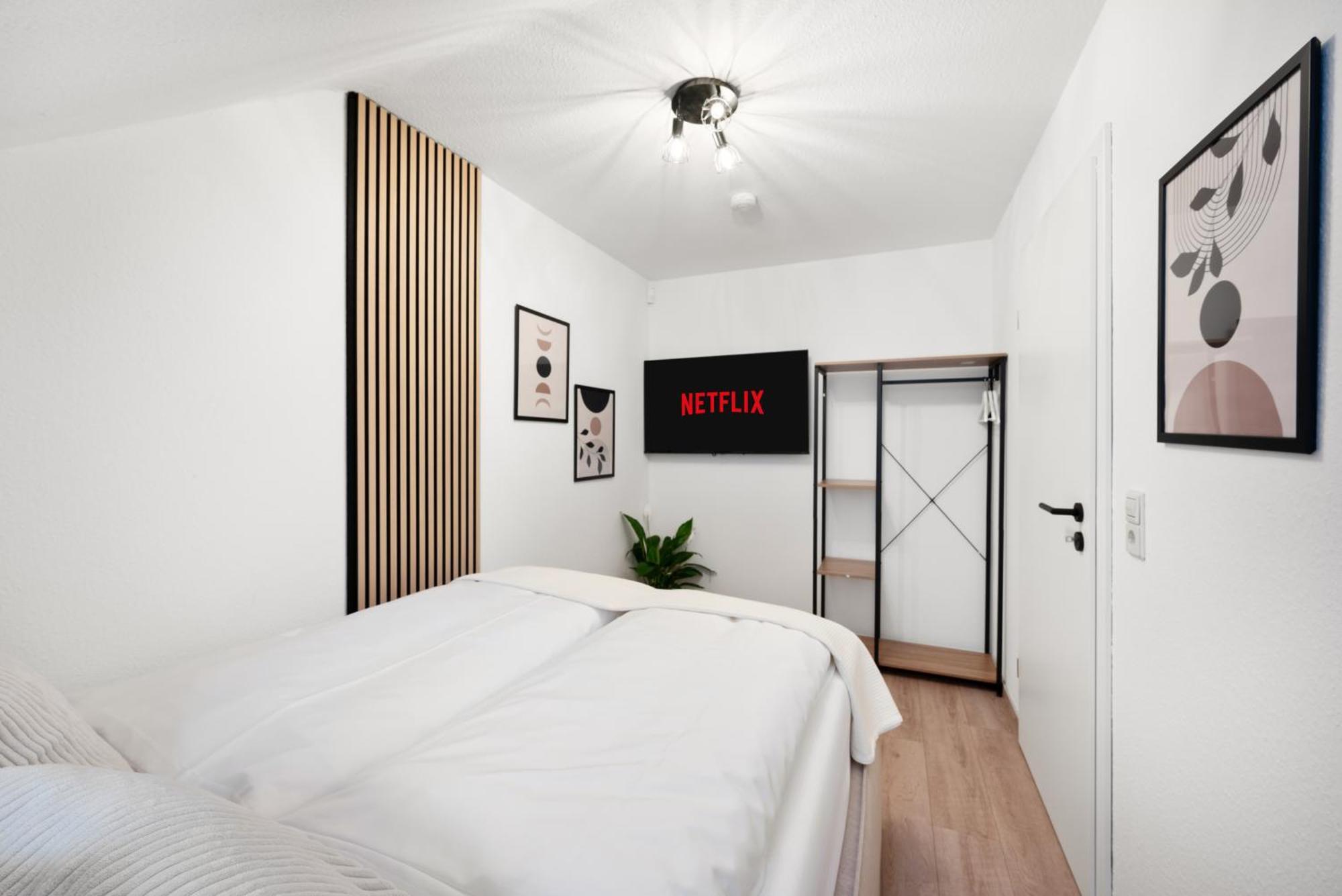 Malu Rooms - Im Stadtzentrum, Smarttv, Netflix, 24H Checkin Людвигсбург Экстерьер фото